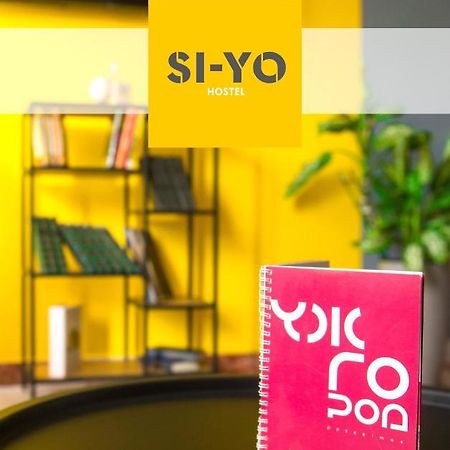 Si-Yo Hostel Uzjhorod Exteriör bild