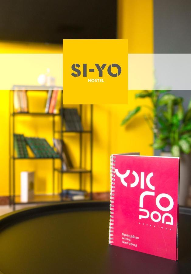 Si-Yo Hostel Uzjhorod Exteriör bild
